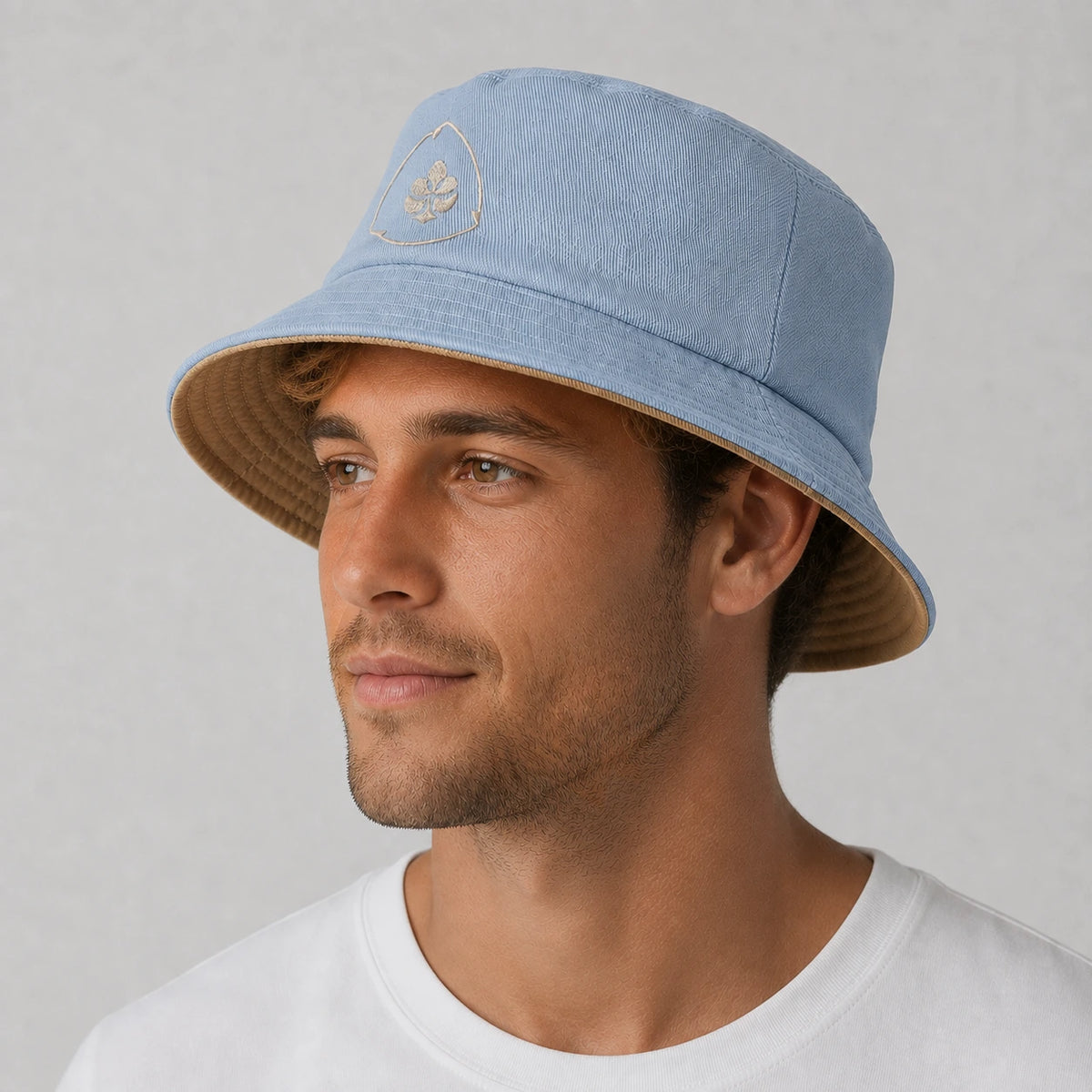 Bucket Hat Caramelo e Azul
