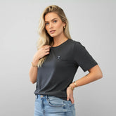 Camiseta Gola redonda - Grafite